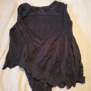 Long sleaved blouse
